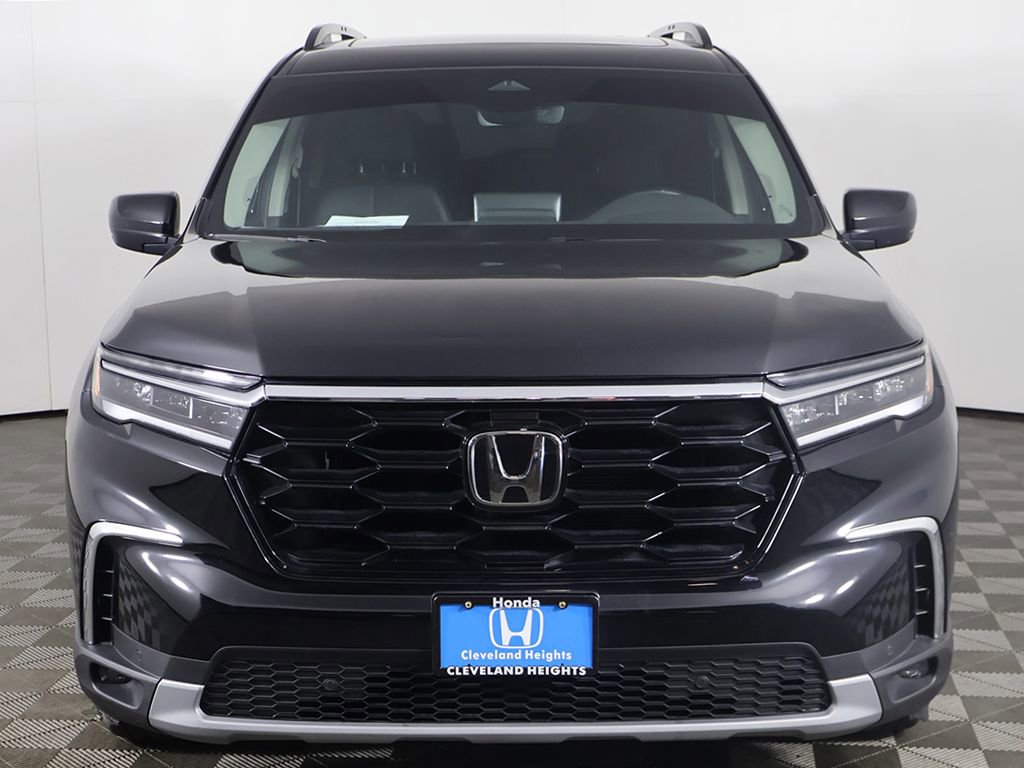 Used 2023 Honda Pilot Touring image 14