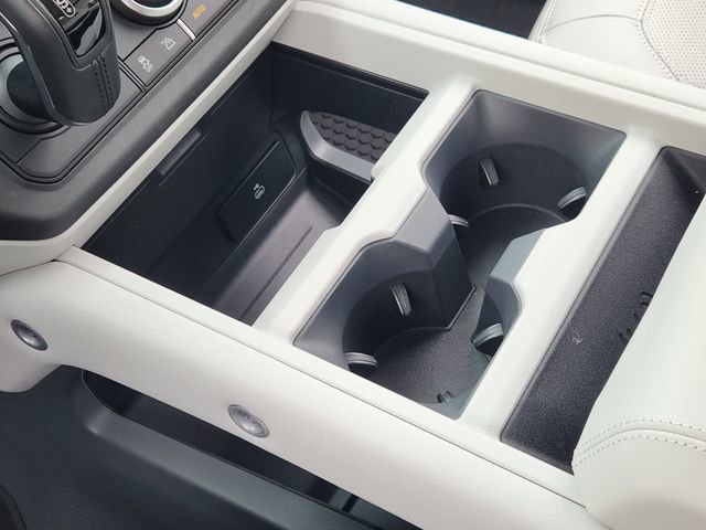 New 2026 Land Rover Defender 110 S AWD/4WD image 15
