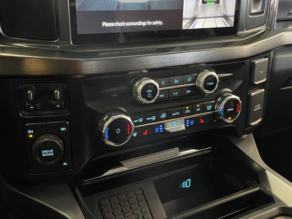 Used 2024 Ford F250 Lariat AWD/4WD image 19