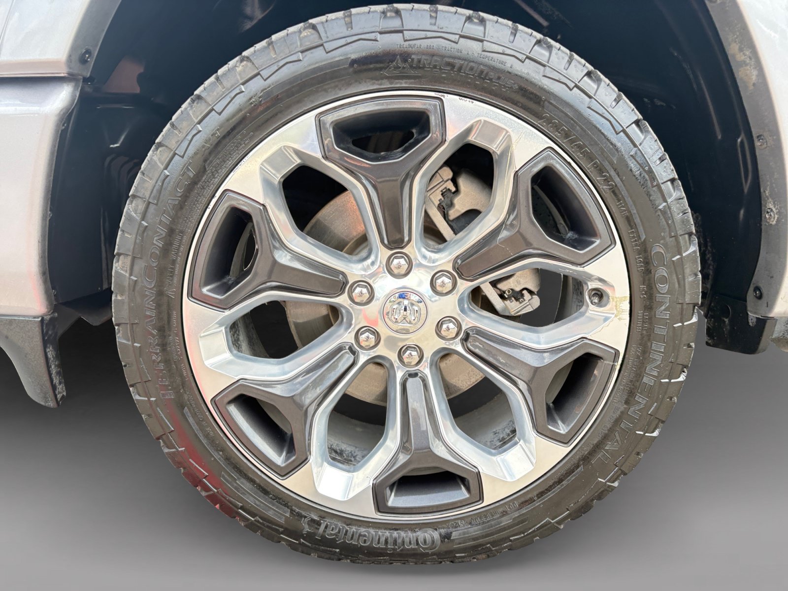 Used 2022 RAM 1500 Limited AWD/4WD image 9