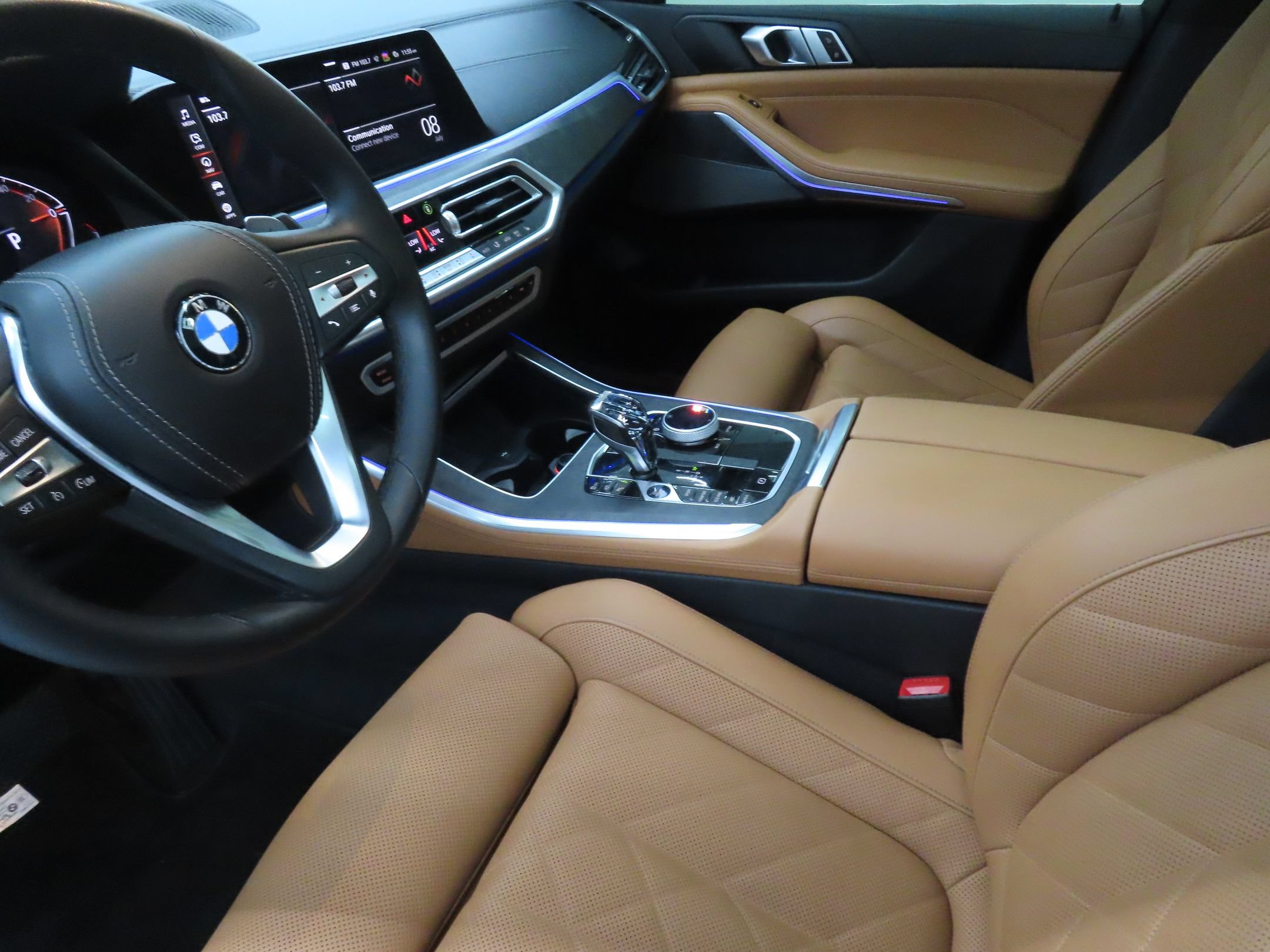 Used 2023 BMW X5 xDrive40i w/ Premium Package AWD/4WD image 22
