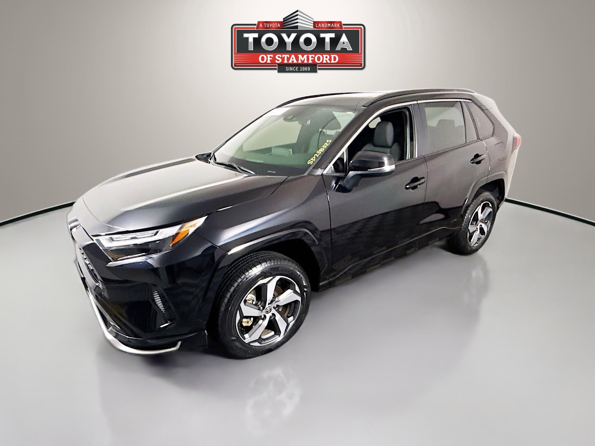 Certified 2025 Toyota RAV4 SE image 4