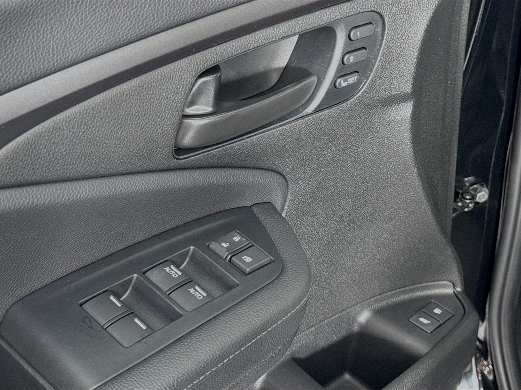 Certified 2023 Honda Passport EX-L image 17