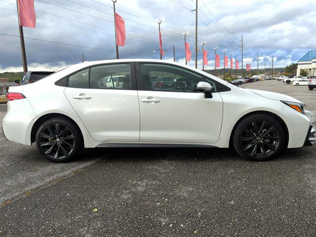 Used 2024 Toyota Corolla SE image 10