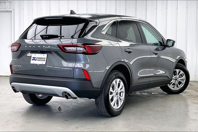 Used 2023 Ford Escape Active AWD/4WD image 12