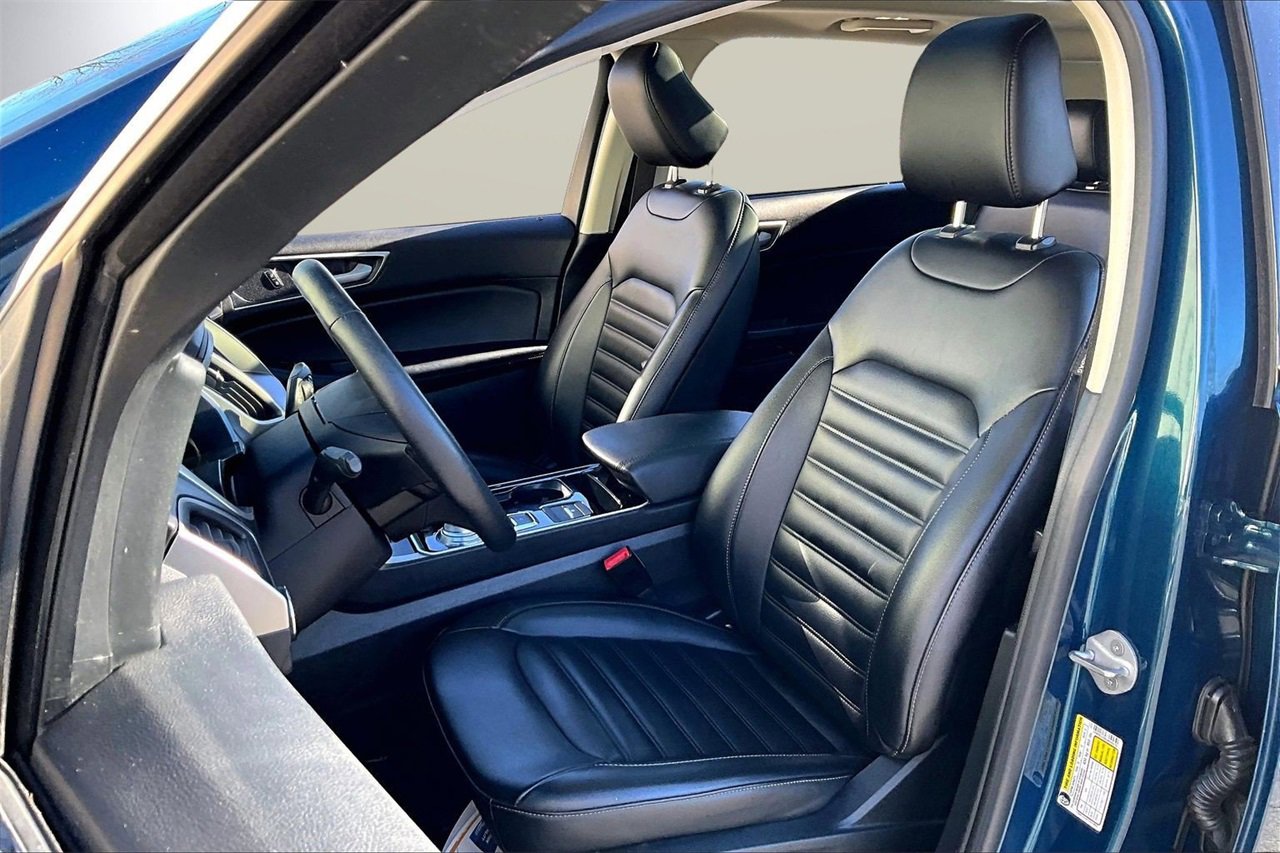 Used 2020 Ford Edge SEL w/ Convenience Package image 22