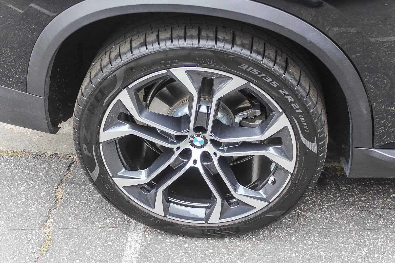 Used 2022 BMW X5 sDrive40i w/ Premium Package RWD image 8