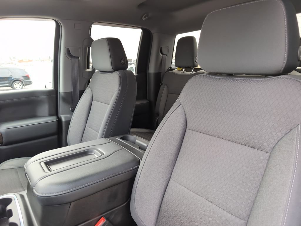 Used 2021 GMC Sierra 1500 Elevation w/ LPO, Elevation Black Package image 12