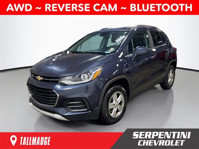 Used 2018 Chevrolet Trax LT w/ LT Convenience Package AWD/4WD image 1