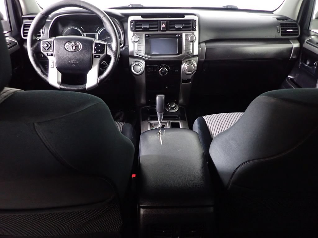 Used 2014 Toyota 4Runner SR5 AWD/4WD image 30