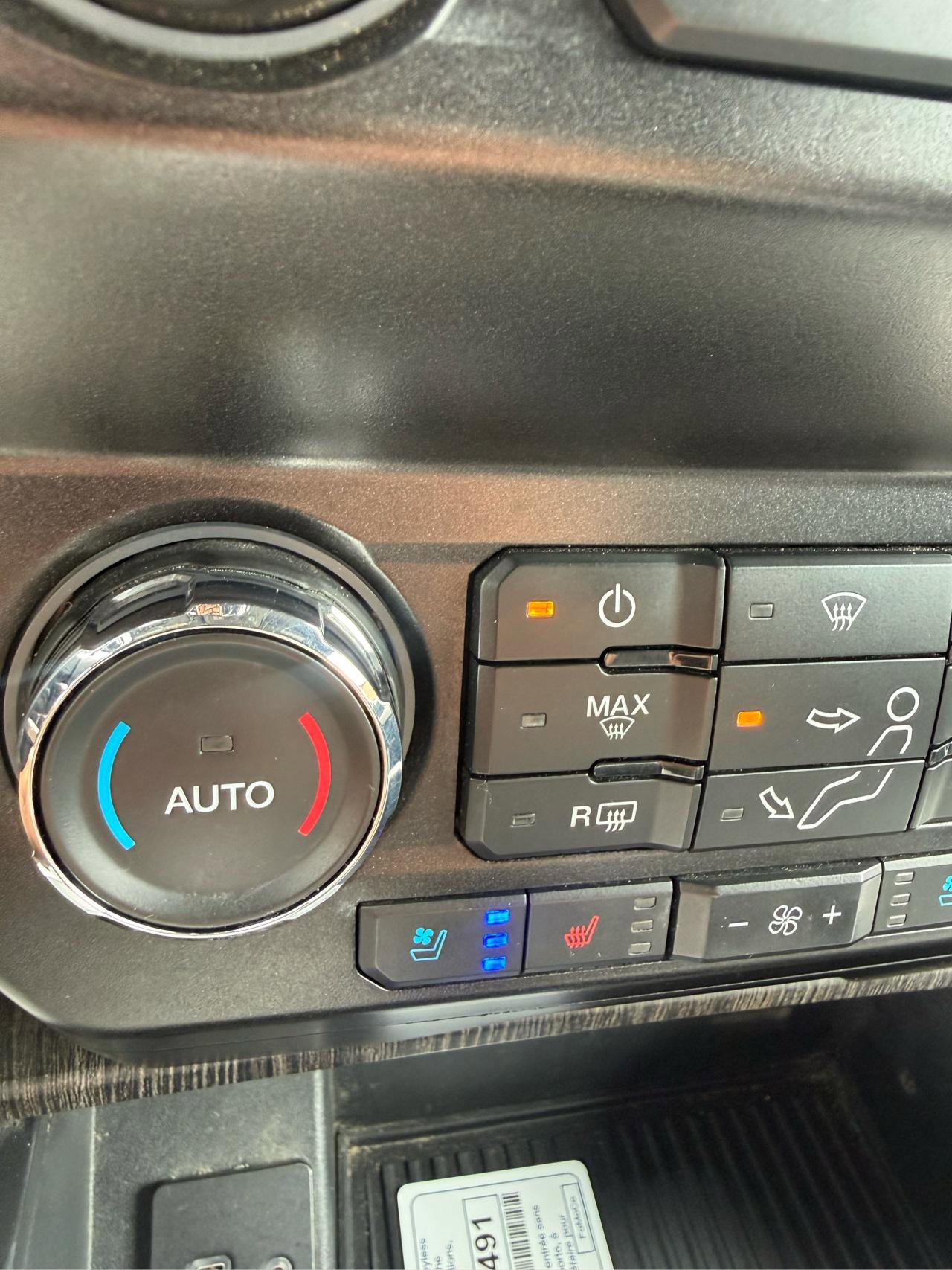 Used 2020 Ford F250 Lariat w/ Tremor Off-Road Package AWD/4WD image 16