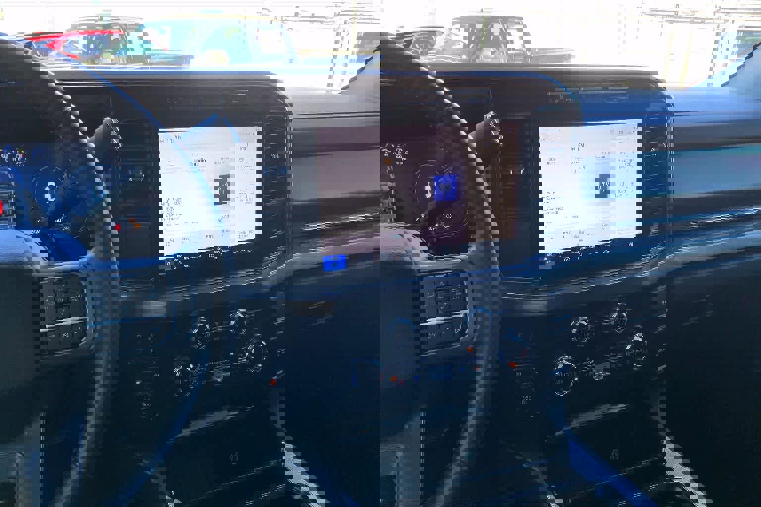 Used 2024 Ford F250 Lariat image 7