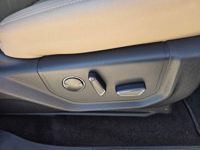 Used 2022 Ford Expedition Max Limited AWD/4WD image 17