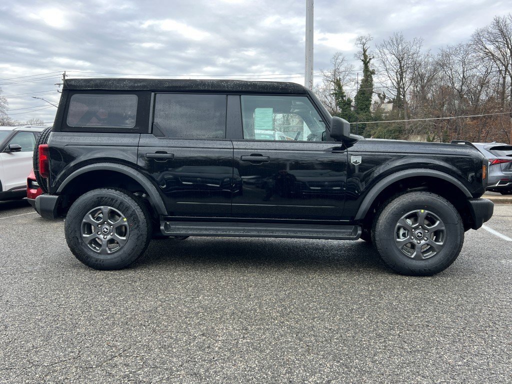 New 2025 Ford Bronco Big Bend image 3