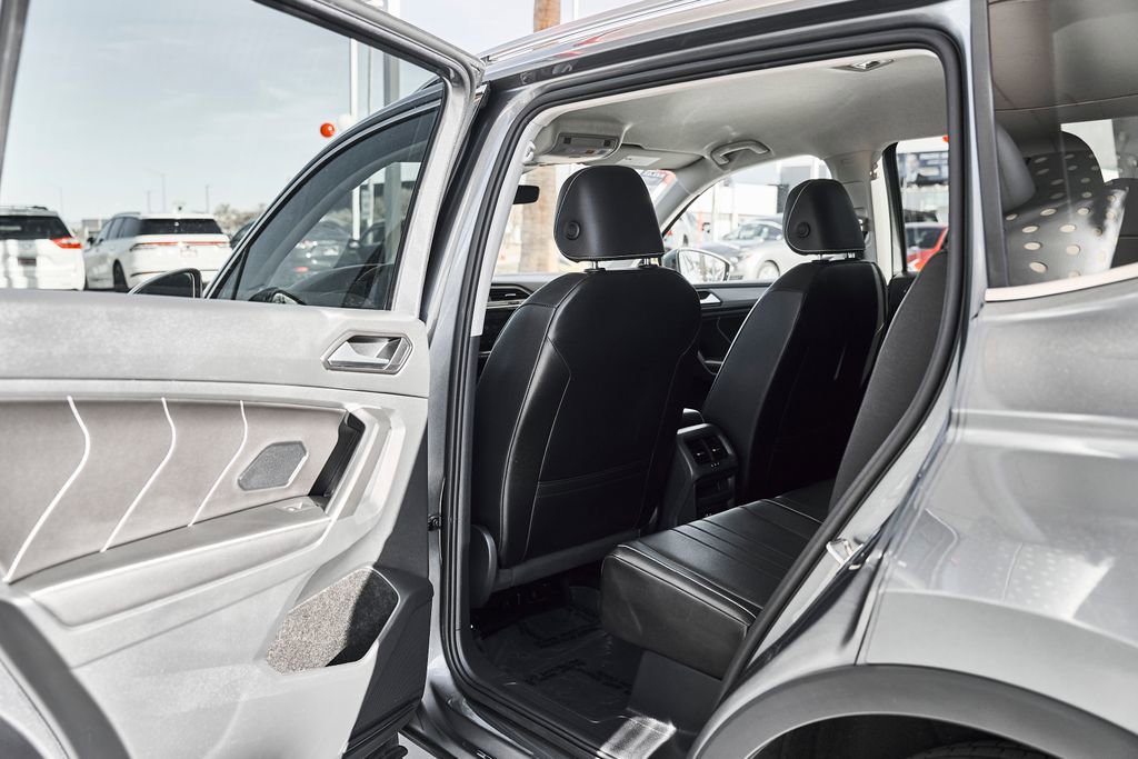 Used 2024 Volkswagen Tiguan Wolfsburg Edition FWD image 14