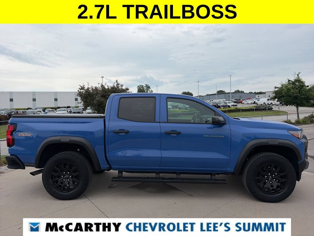 Used 2025 Chevrolet Colorado Trail Boss AWD/4WD image 18