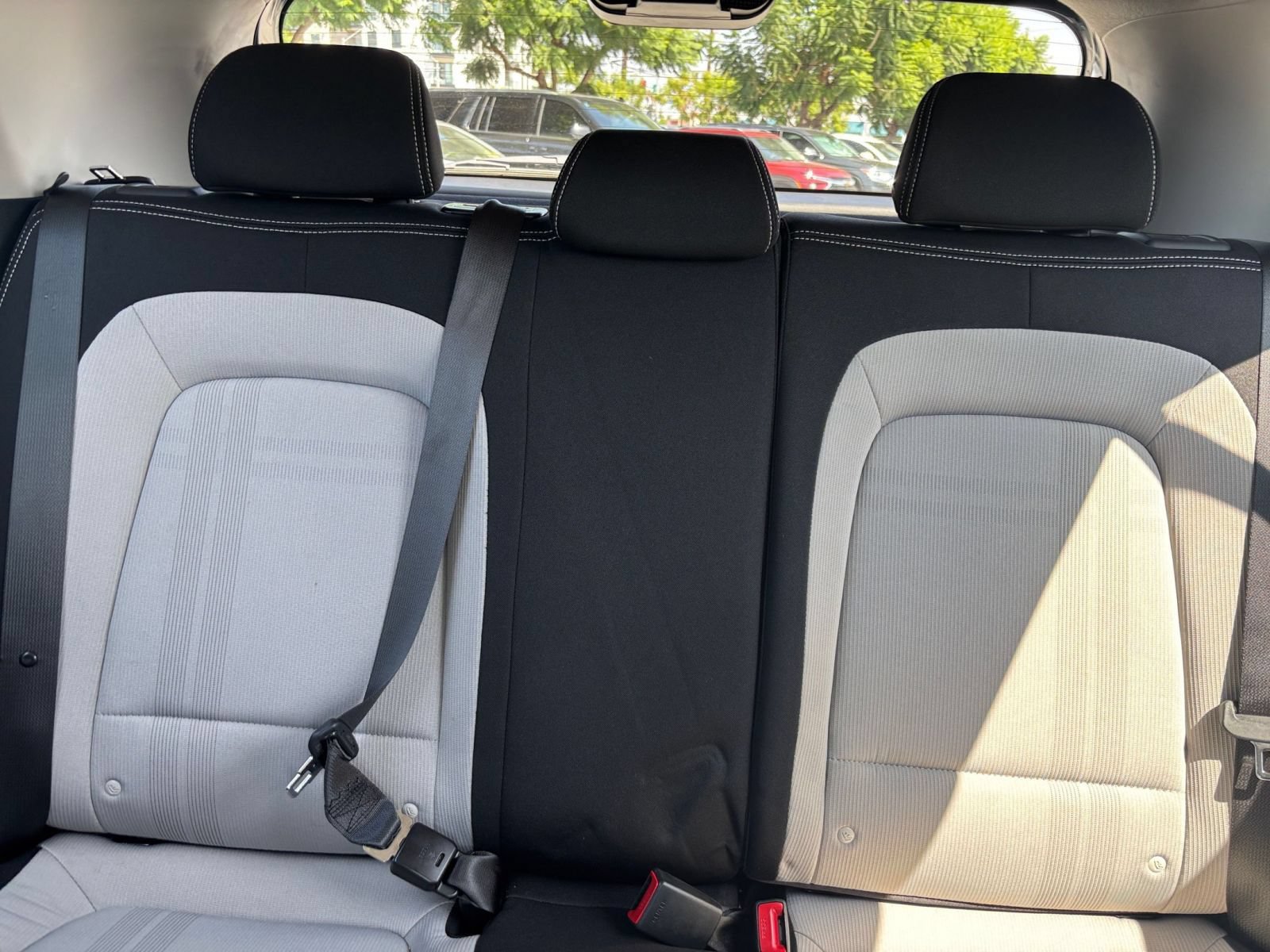 Used 2026 Hyundai Venue SEL FWD image 39