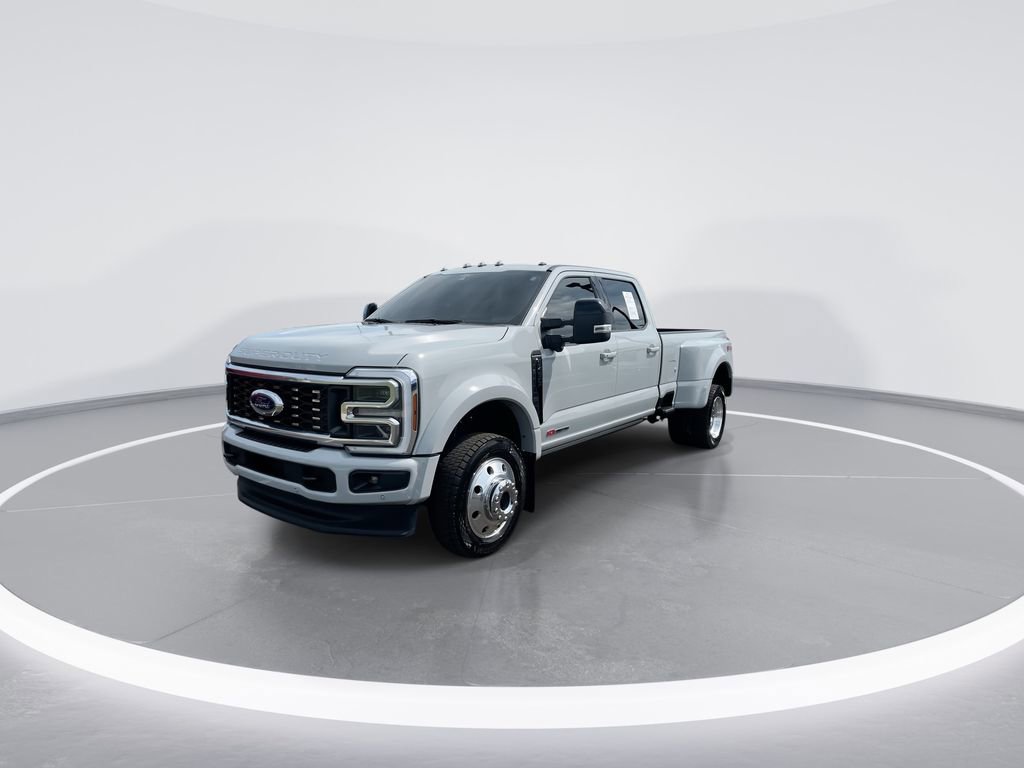 Used 2025 Ford F450 Platinum w/ FX4 Off-Road Package AWD/4WD image 4