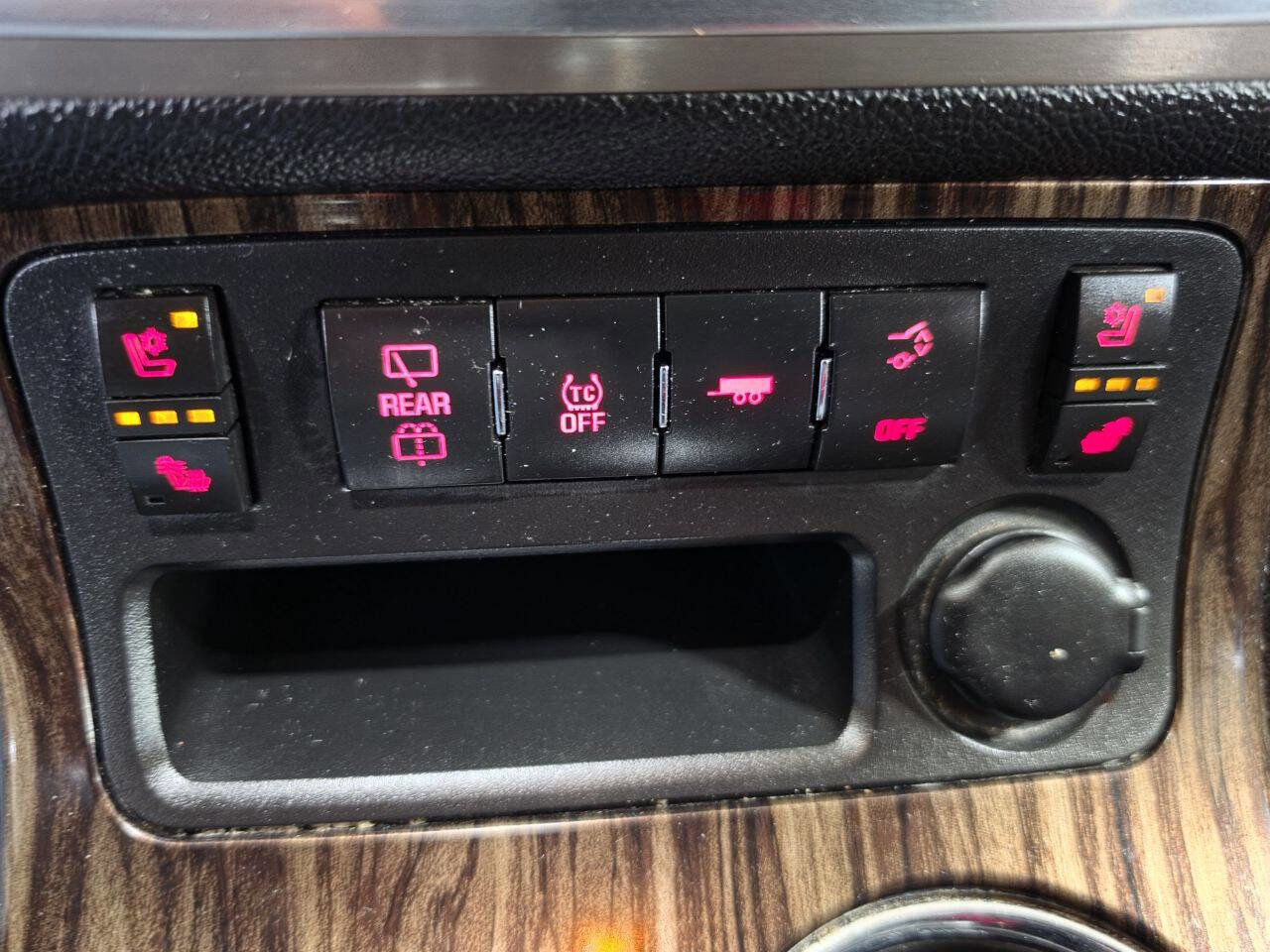 Used 2013 GMC Acadia Denali AWD/4WD image 42