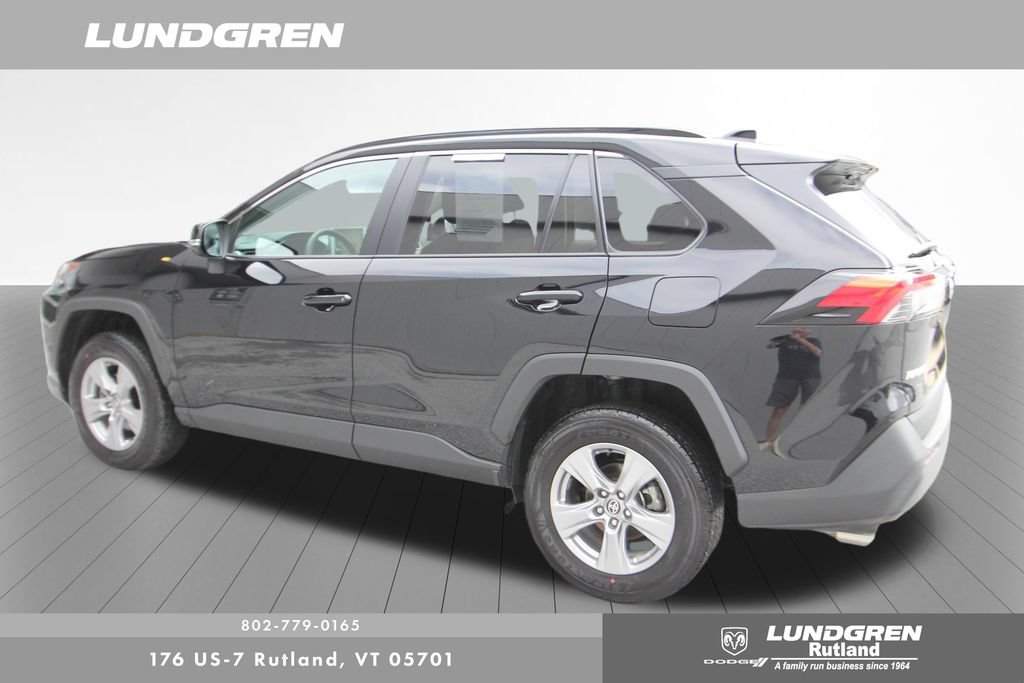 Used 2025 Toyota RAV4 XLE w/ Convenience Package AWD/4WD image 6
