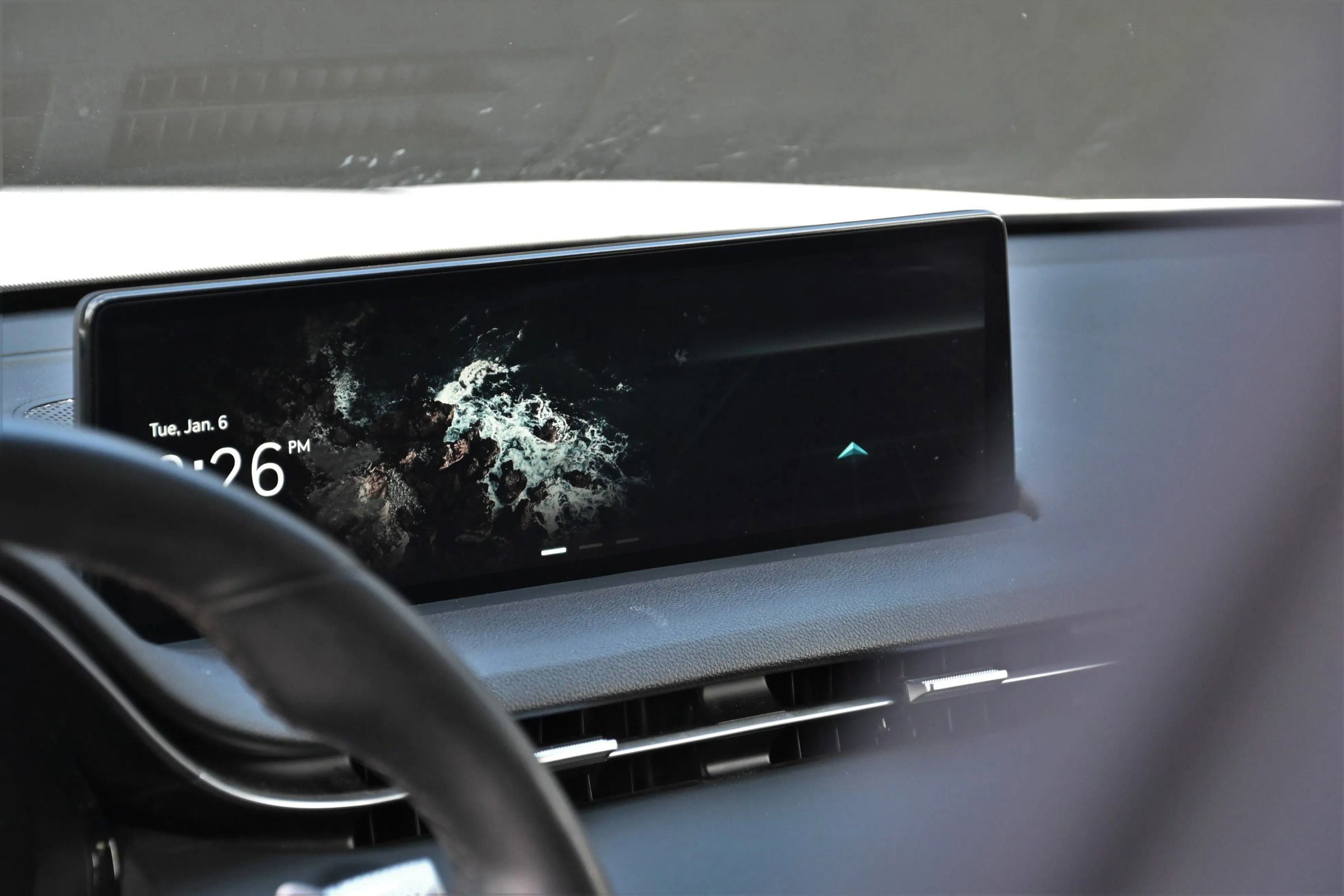 Used 2025 Genesis GV70 2.5T image 15