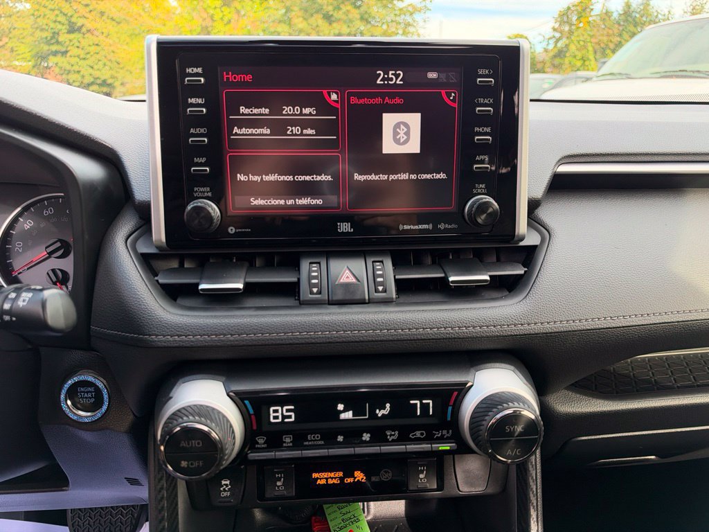 Used 2019 Toyota RAV4 XLE Premium w/ Cold Weather Package AWD/4WD image 28