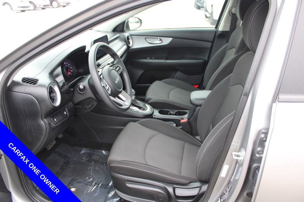 Used 2024 Kia Forte LXS image 12