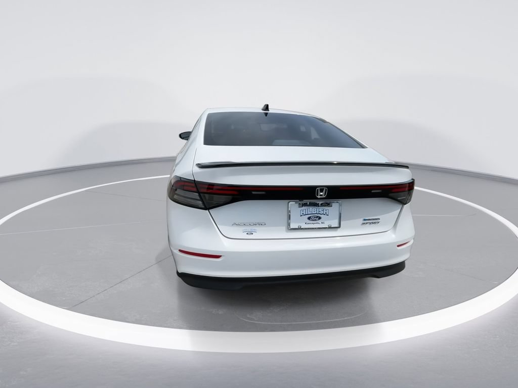 Used 2025 Honda Accord Sport image 7