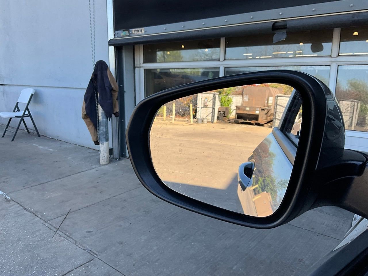 Used 2025 Chevrolet Trax LT image 18