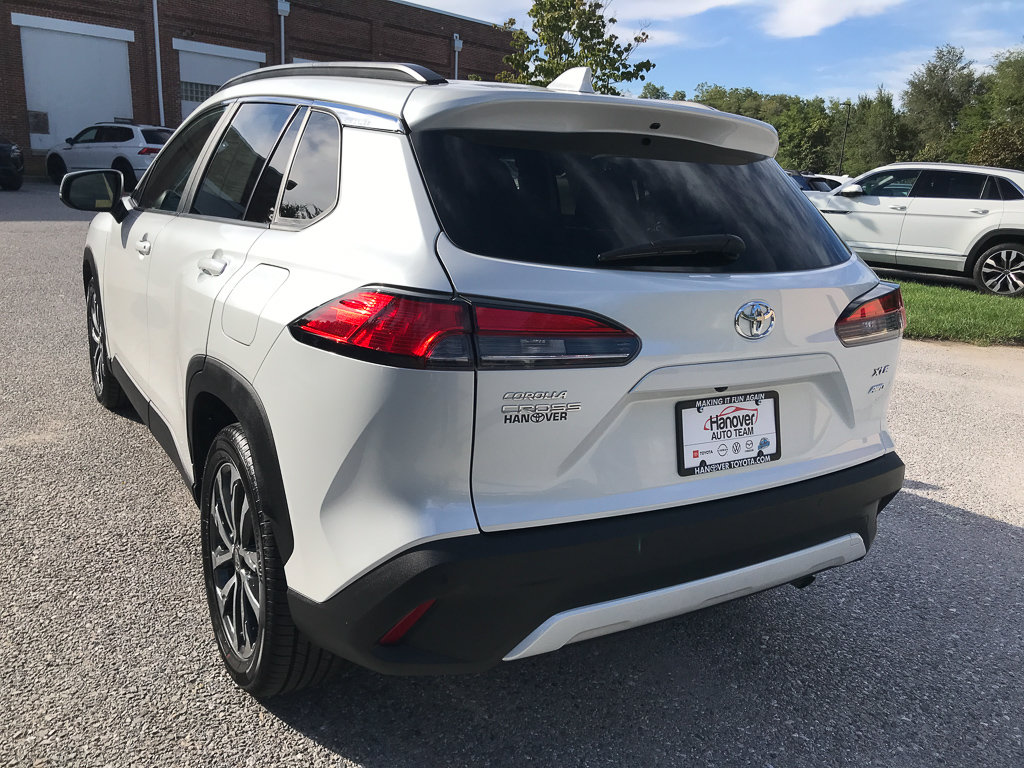 Certified 2024 Toyota Corolla Cross XLE w/ Convenience Package AWD/4WD image 6