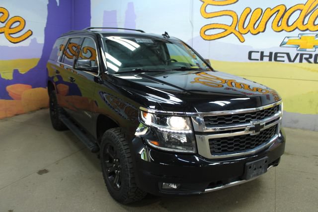 Used 2019 Chevrolet Tahoe LT w/ Z71 Midnight Edition AWD/4WD image 2