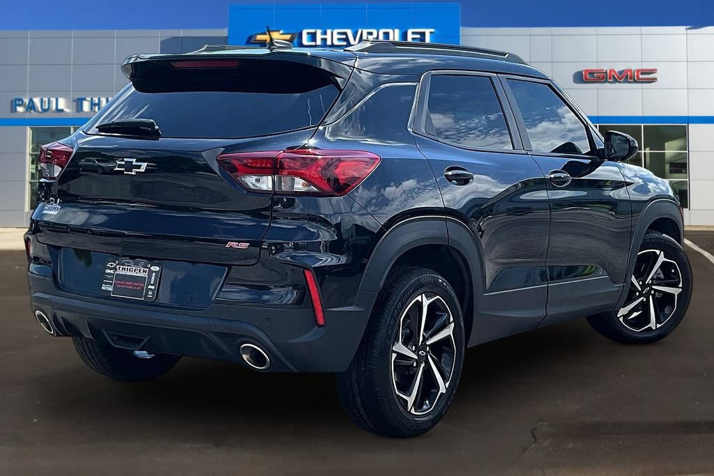 Used 2022 Chevrolet TrailBlazer RS w/ Technology Package FWD image 6