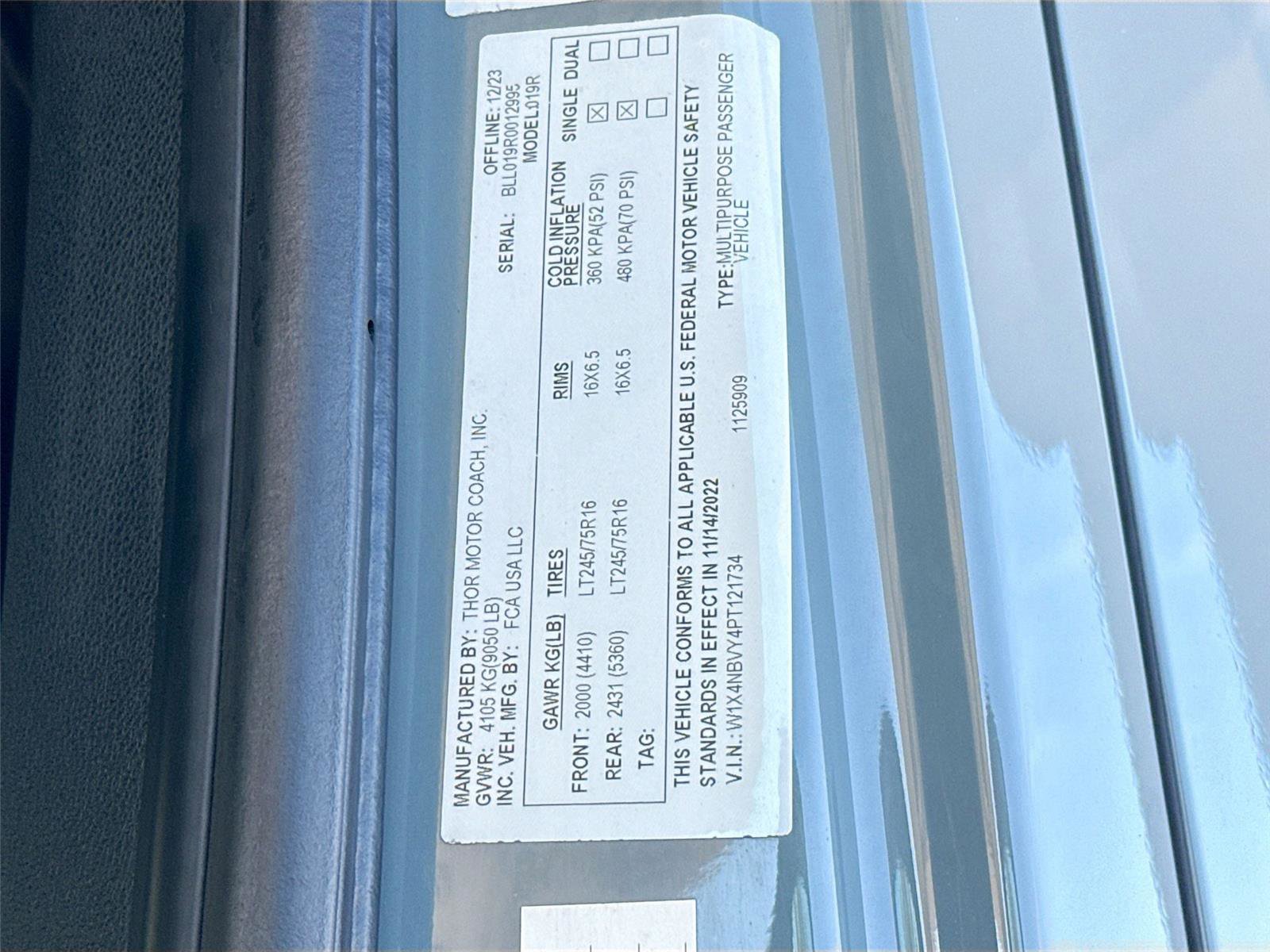 Used 2023 Mercedes-Benz Sprinter 2500 image 36