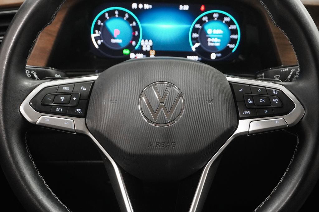 Used 2024 Volkswagen Atlas SE image 24