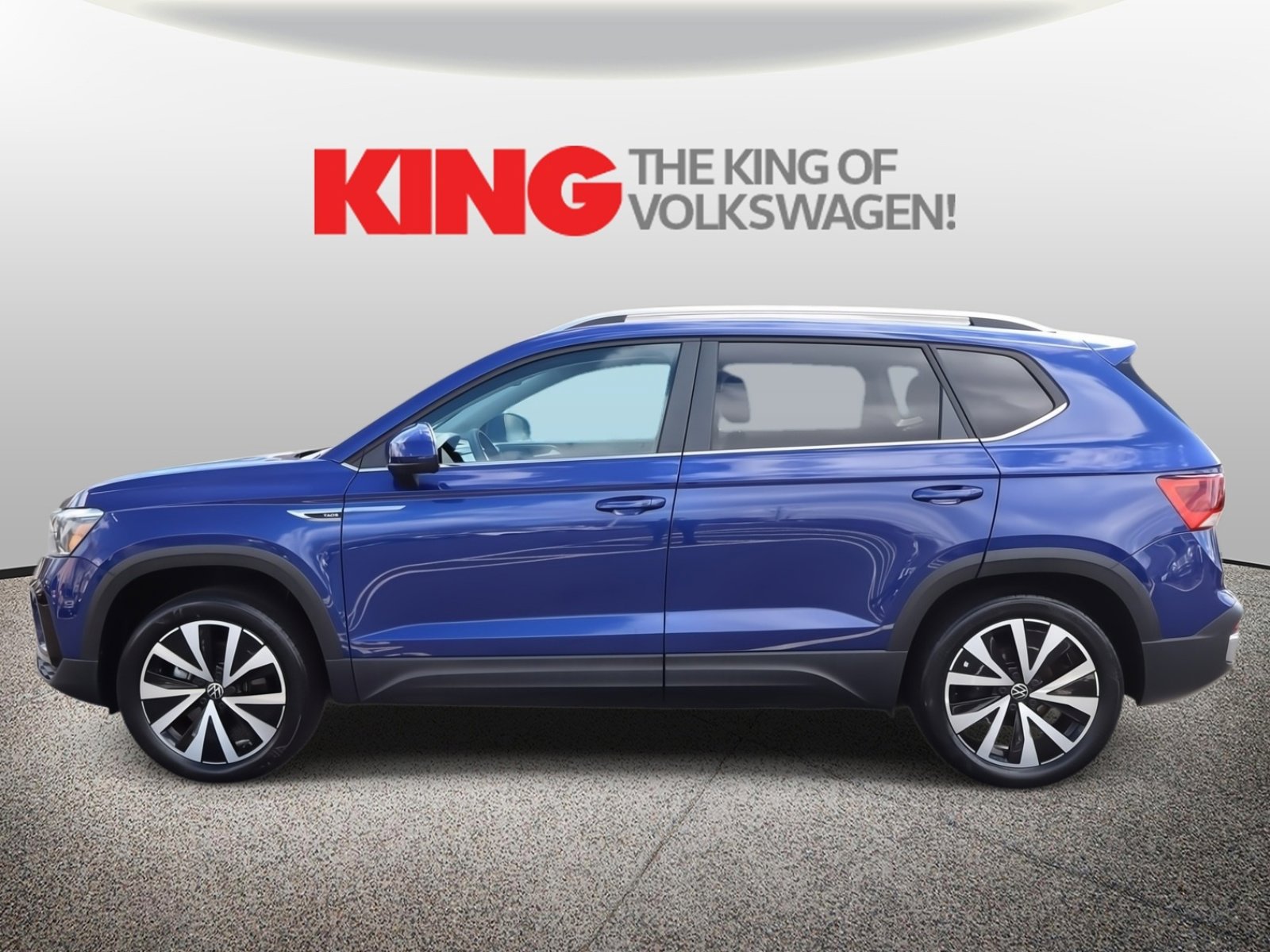 Certified 2023 Volkswagen Taos SE image 7