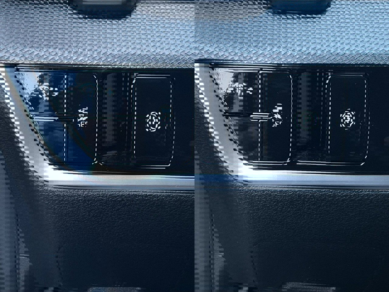 Used 2025 Kia Sportage LX image 26