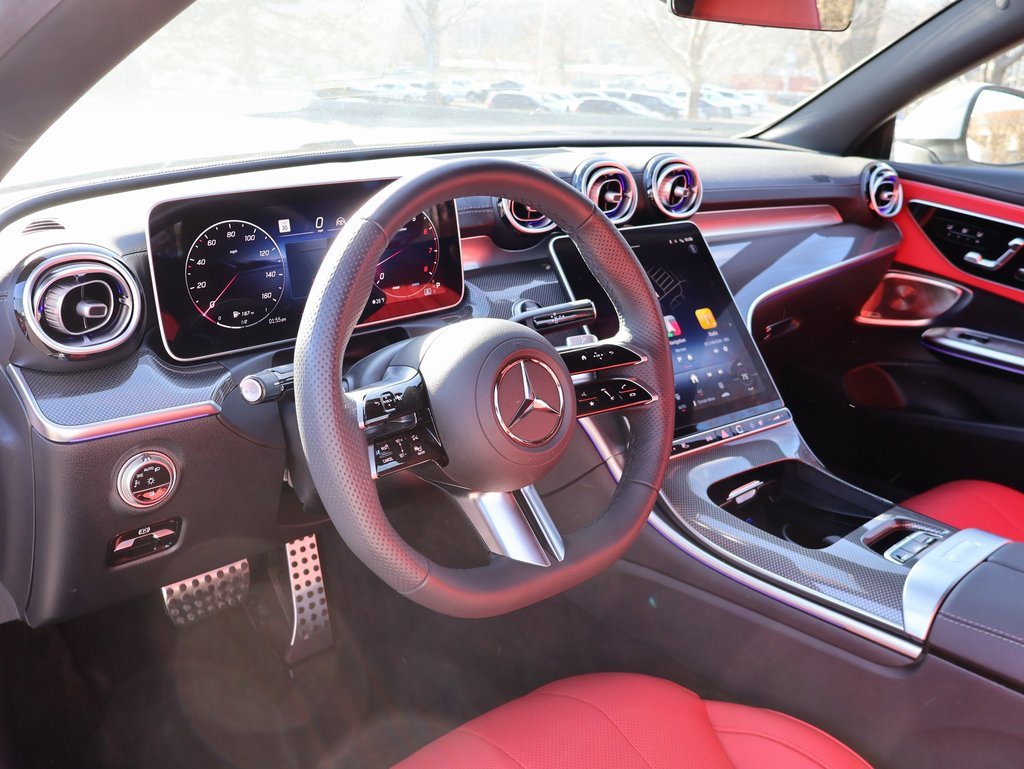 Used 2025 Mercedes-Benz CLE 450 4MATIC Cabriolet image 18