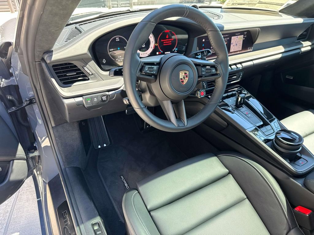 New 2026 Porsche 911 Carrera 4 GTS image 4