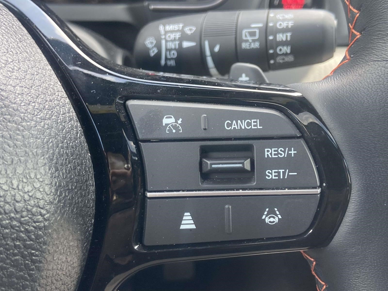 Used 2025 Honda Pilot TrailSport image 24