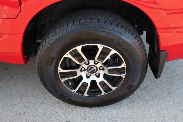 Certified 2024 Nissan Titan SV w/ SV Convenience Package image 11