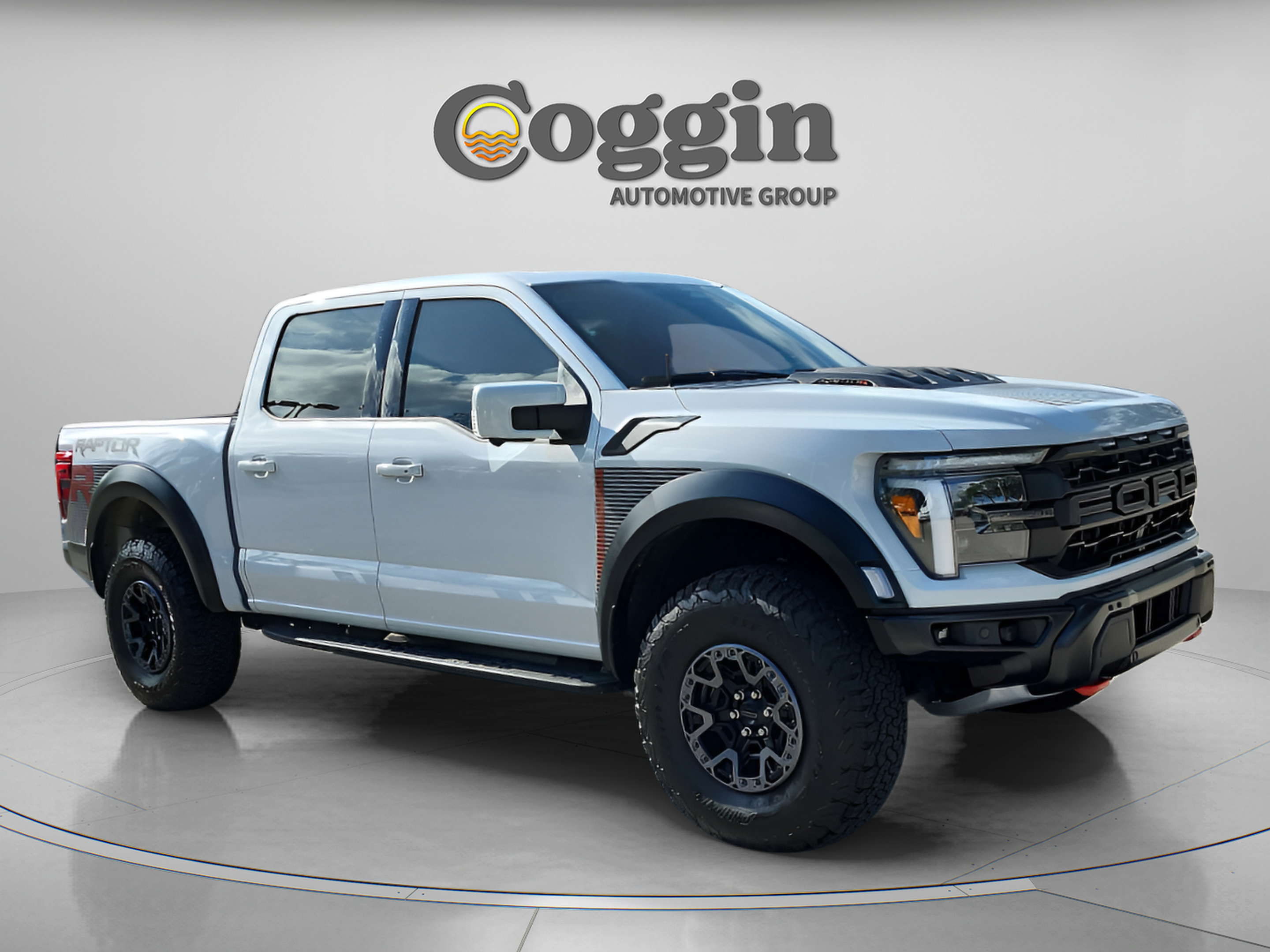 Used 2025 Ford F150 Raptor w/ Equipment Group 803A Raptor R AWD/4WD image 7