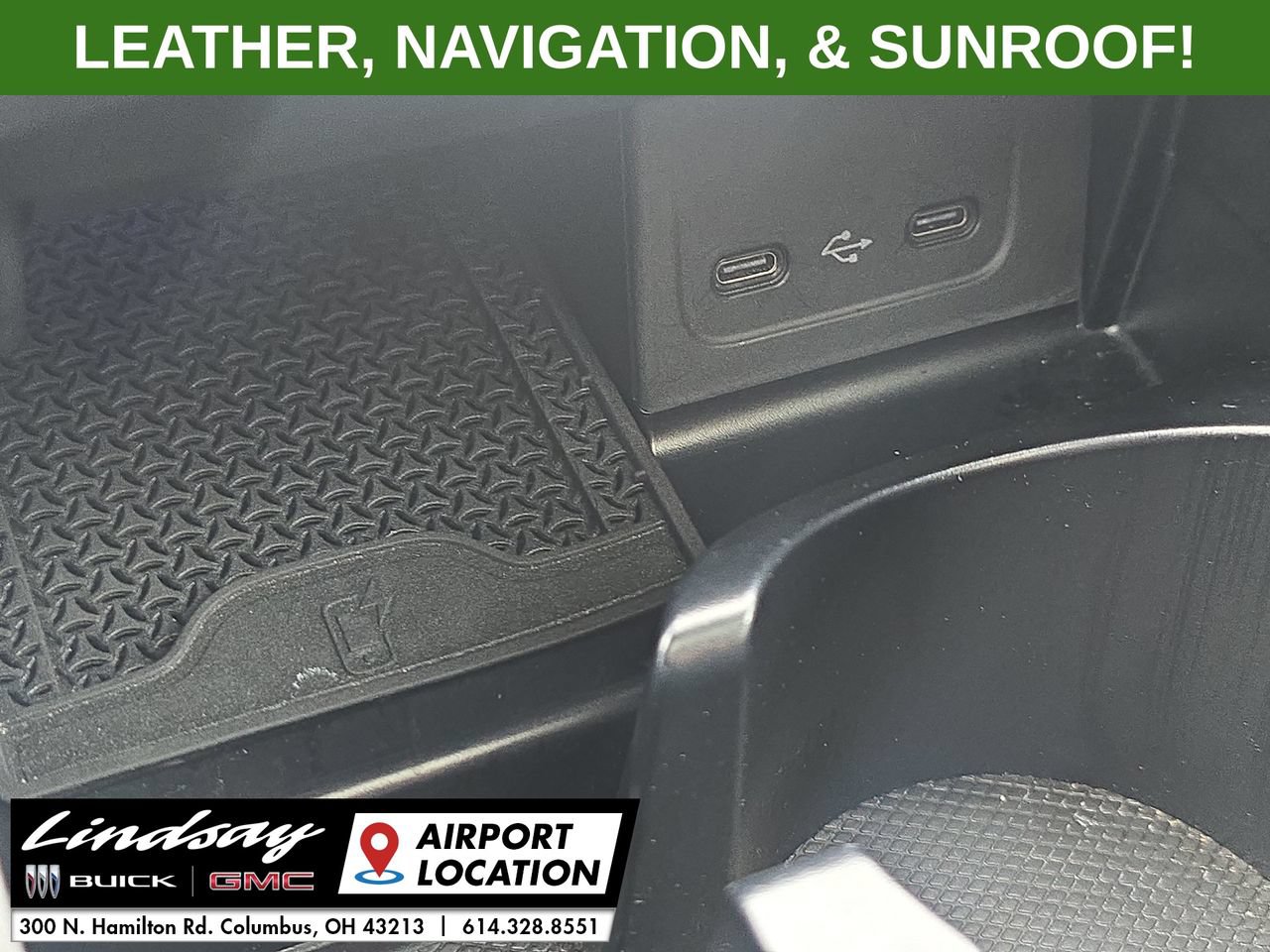 Used 2025 Mercedes-Benz C 300 4MATIC Sedan image 36