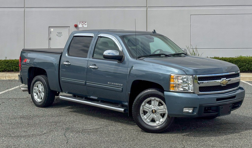 Used 2011 Chevrolet Silverado 1500 LTZ w/ LTZ Plus Package AWD/4WD image 8