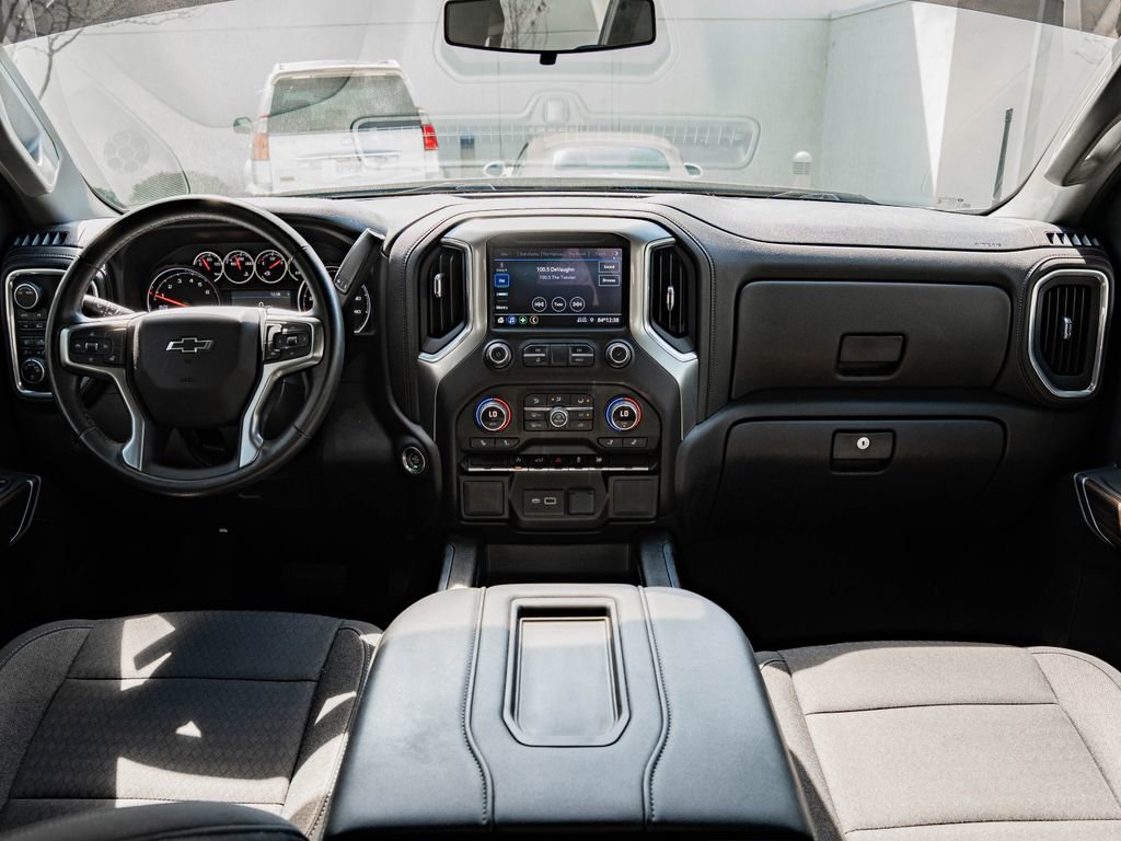 Used 2021 Chevrolet Silverado 1500 RST AWD/4WD image 31