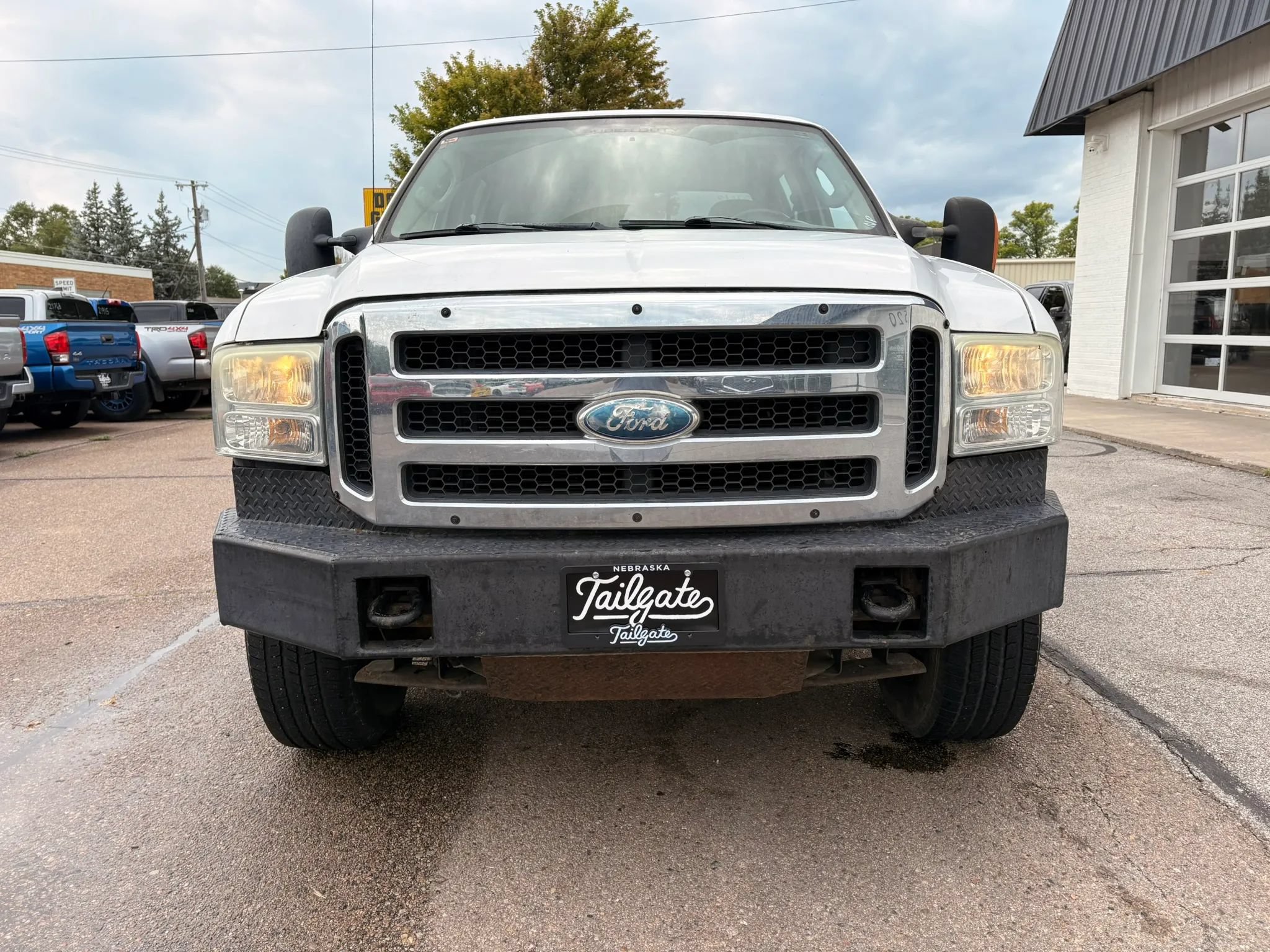 Used 2007 Ford F350 XLT AWD/4WD image 3