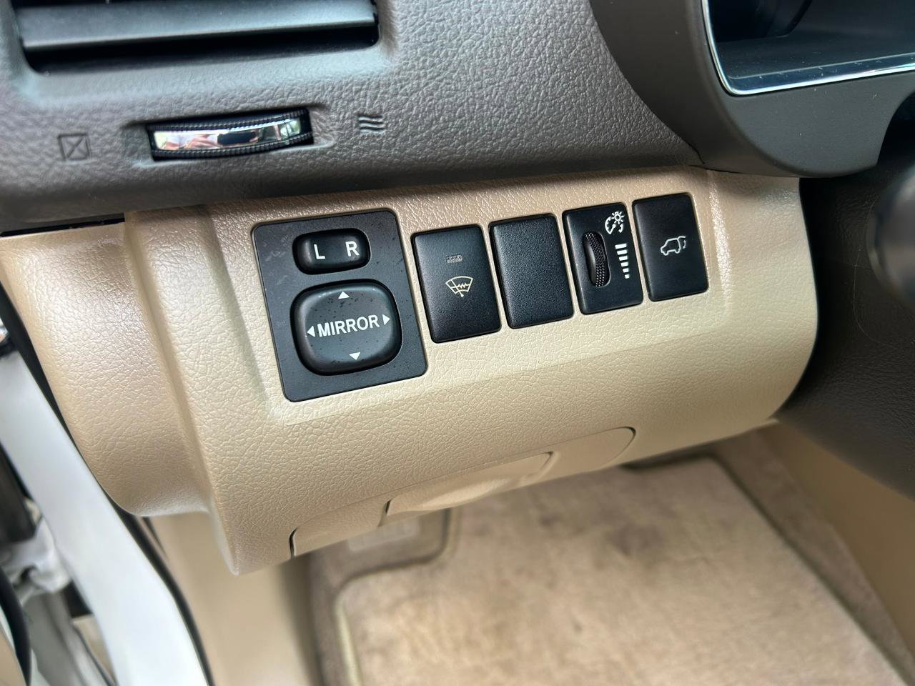 Used 2010 Toyota Highlander Limited image 11