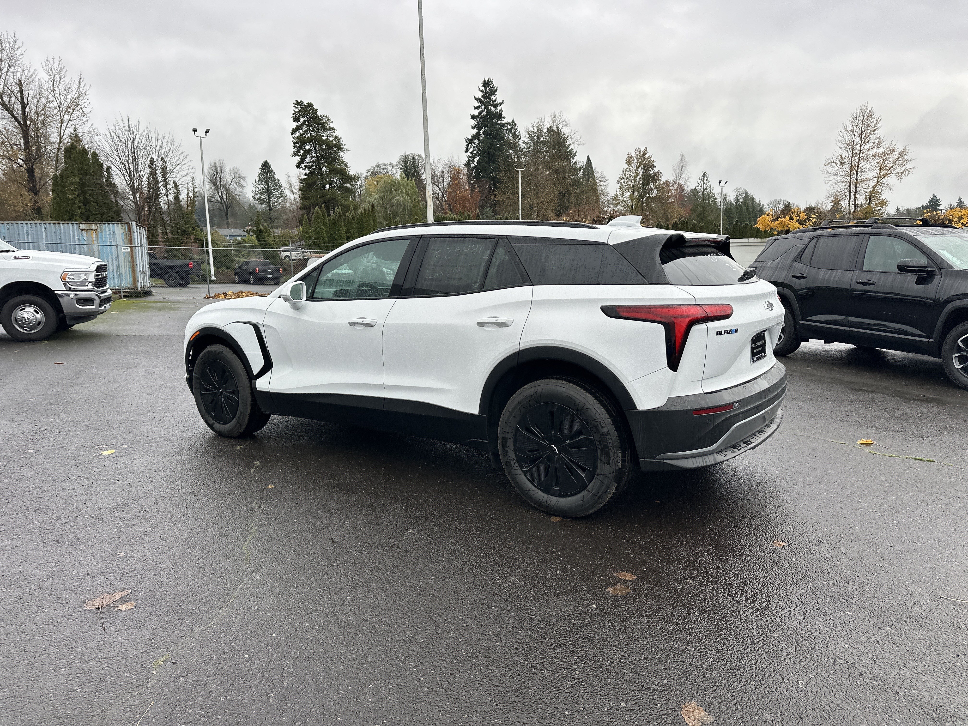 New 2026 Chevrolet Blazer EV LT AWD/4WD image 4