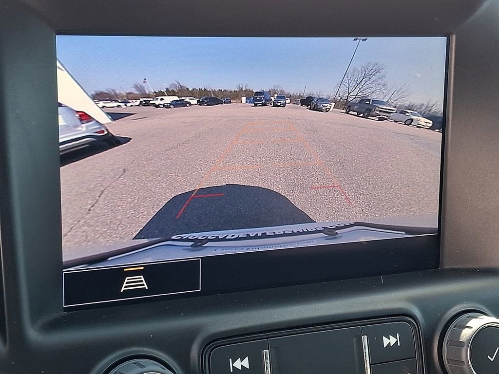 Used 2024 GMC Terrain SLT image 4