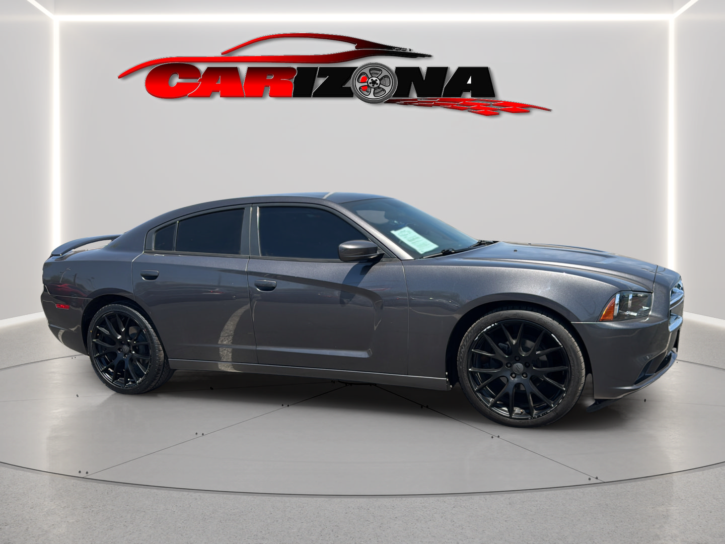 Used 2014 Dodge Charger SE RWD image 2