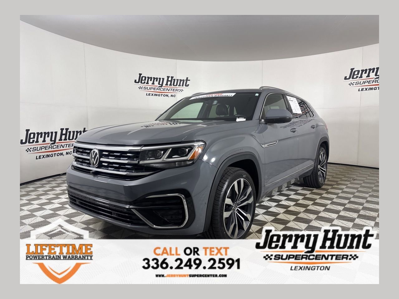 Used 2023 Volkswagen Atlas Cross Sport SEL Premium R-Line image 1